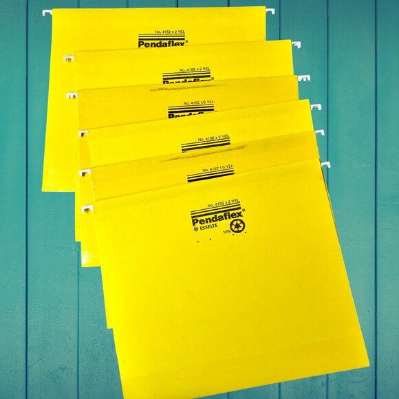 Pendaflex Reinforced 1.5" Extra Capacity Hanging File Folders Yellow POCKET 6 - Picture 1 of 8